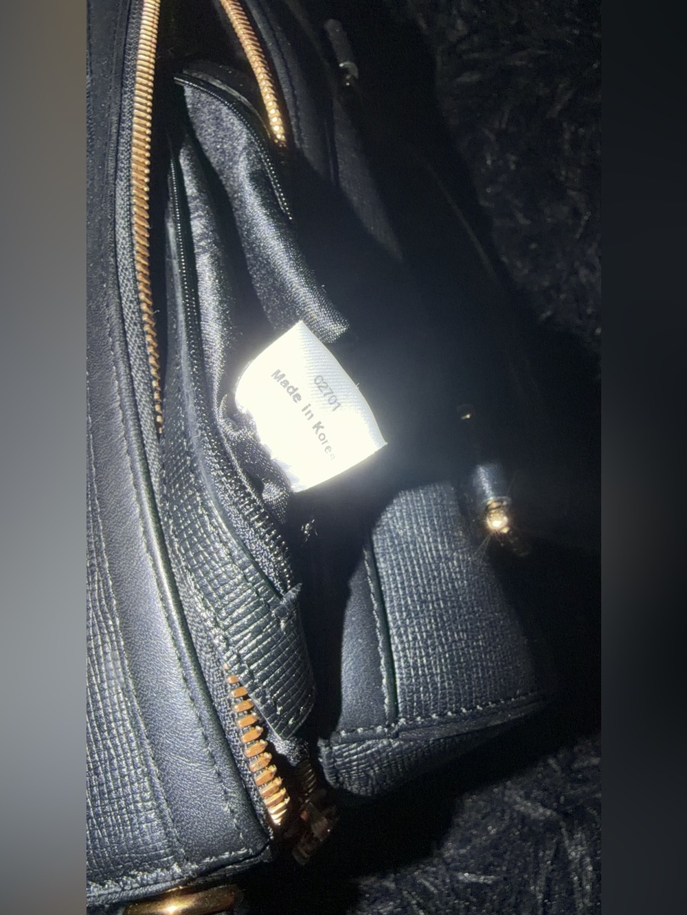 MCM  Papillon Black Leather Top-Handle Satchel with Gold Hardware - Picture 6 of 12